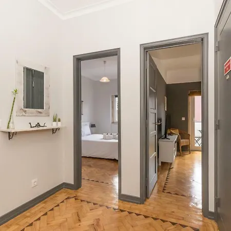 Like A Local @ Stylish Apartment *